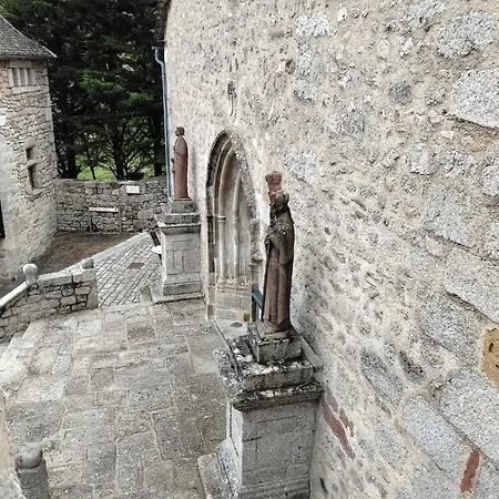 16 Chemin De Compostelle * Senergues