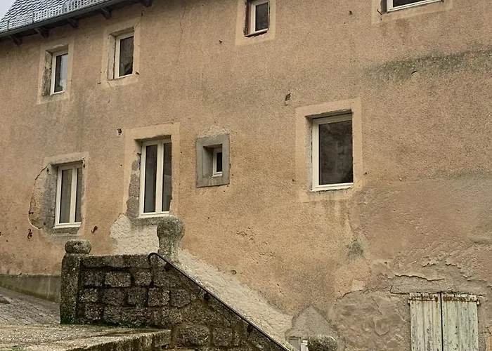 16 Chemin De Compostelle Hostel